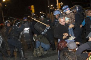 famiglia represion zocalo