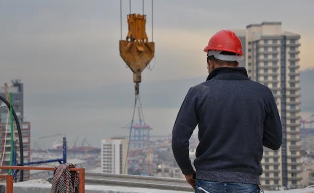 Beirut. Cantiere edile (Foto di Sara Manisera) Beirut. Cantiere edile (Foto di Sara Manisera)
