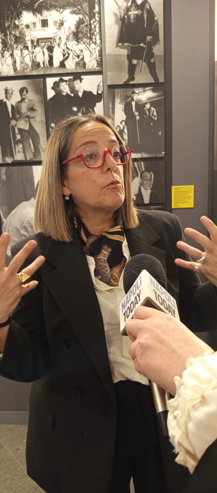 Elena Anticoli de Curtis,nipote di Totò,presente all'inaugurazione . (Foto Guerriero)
